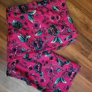 High-Rise Go-Dry Compression Plus-Size Capris